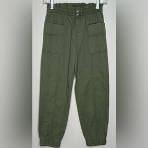 Gap Girls olive green cargo pant size10